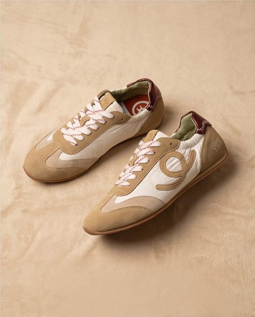 Foto 1 Elena Bloom 26E001