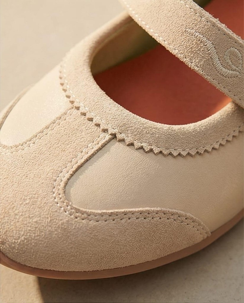 Foto 3 Elena Bloom 26E006