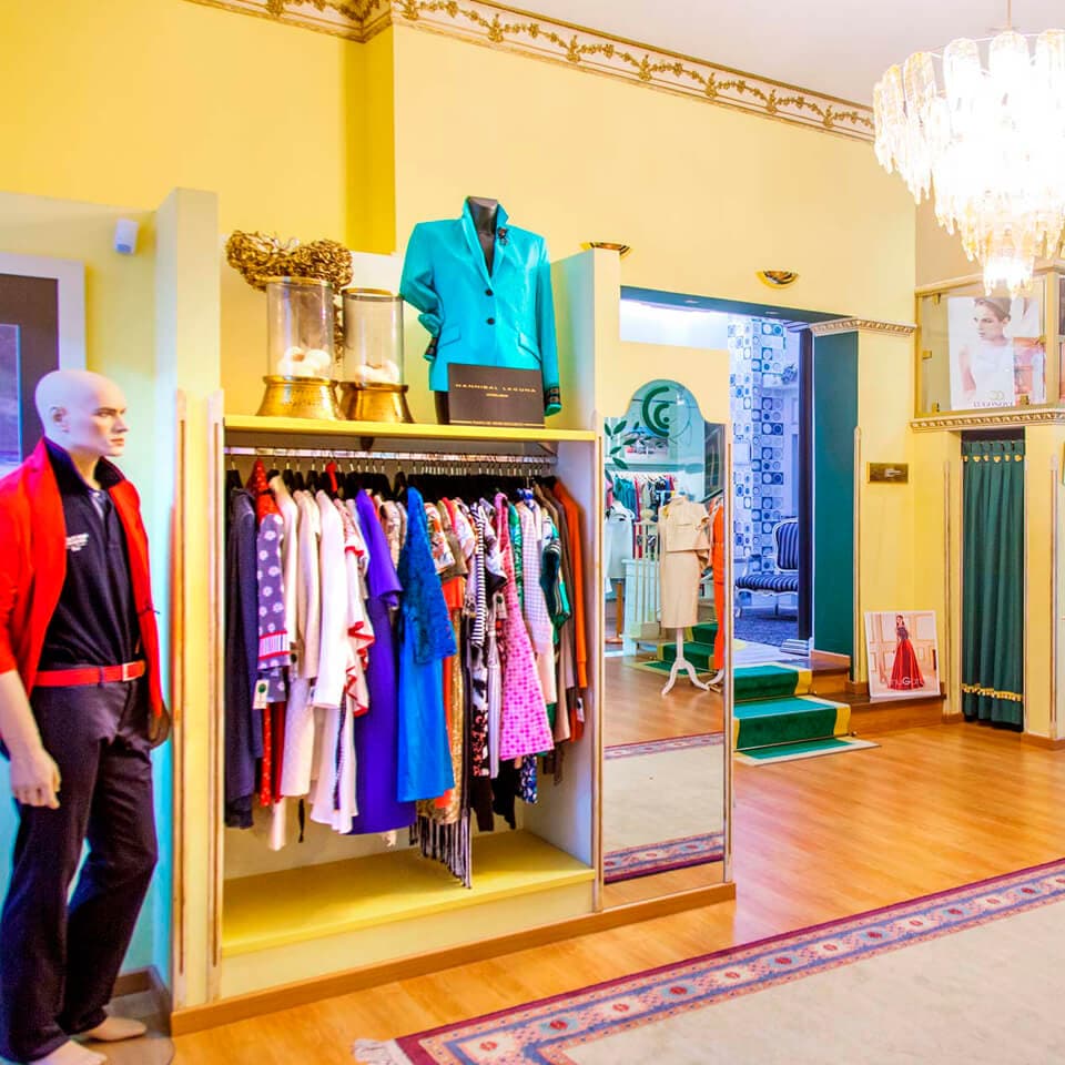 Catycris Boutique, tienda de moda para eventos en Xove