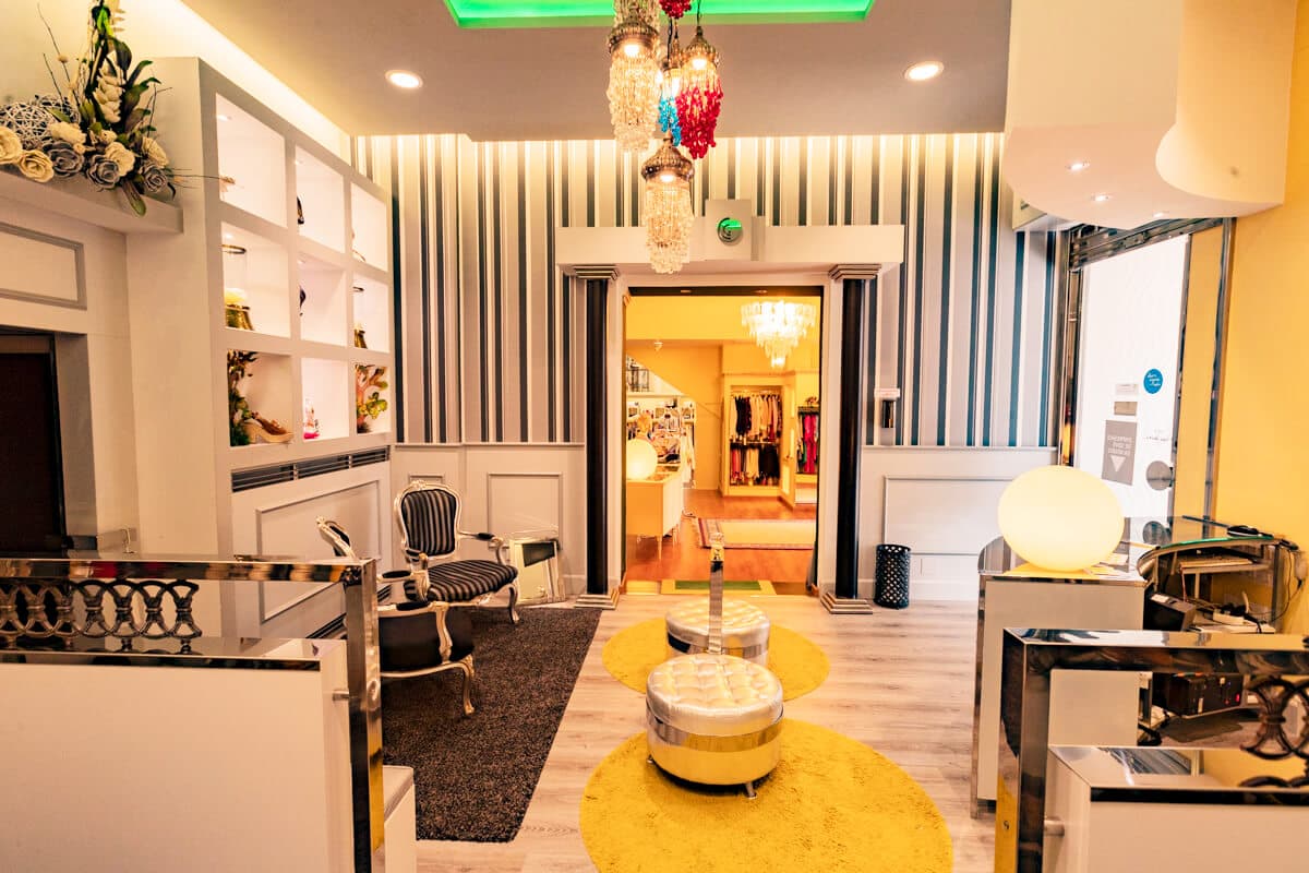 Tienda de zapatos de moda en Xove