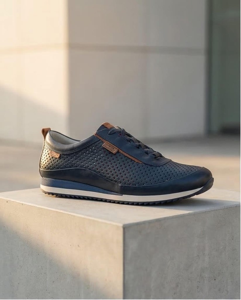 Foto 1 Pikolinos Liverpool